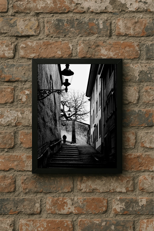 “Silent Steps – Alleyway Shadows Frame” 🖤🌙