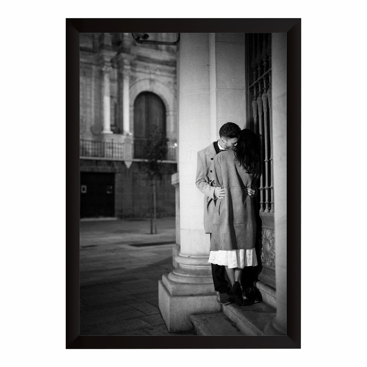 Romantic Couple Black & White Wall Art | Vintage Love Photography Print